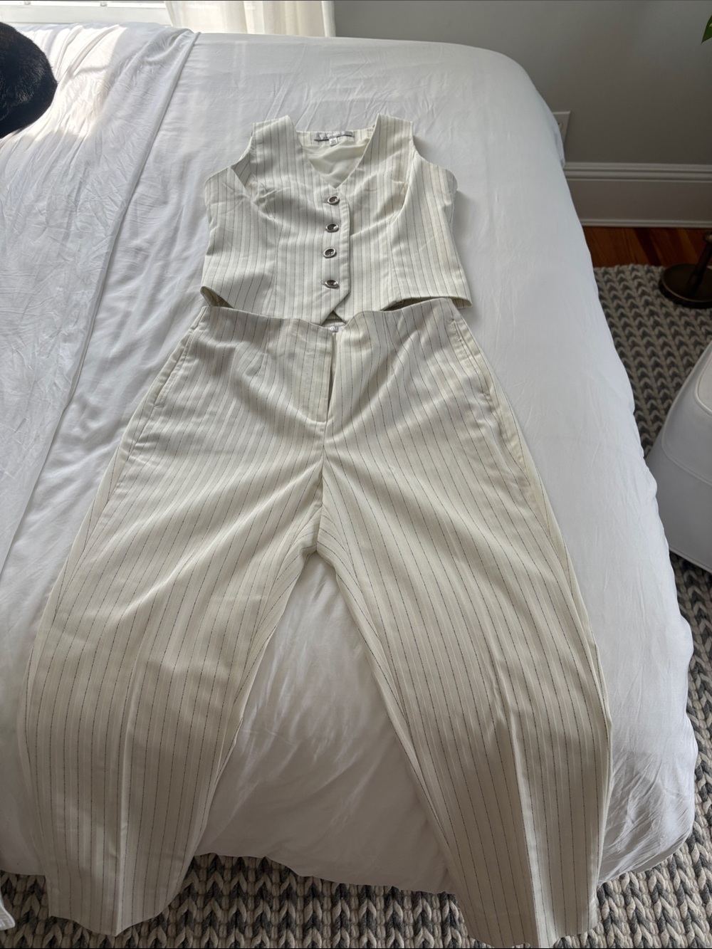 White House Black Market Cream Pinstripe Tailored Vest & Wide-Leg Trousers